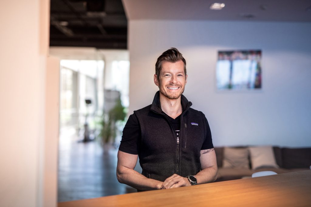 Viktor Fischer pro Forbes.cz: Disciplína a data nade vše Viktor Fischer pro Forbes.cz: Disciplína a data nade vše